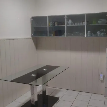 Berlindreams - F81 Pensión